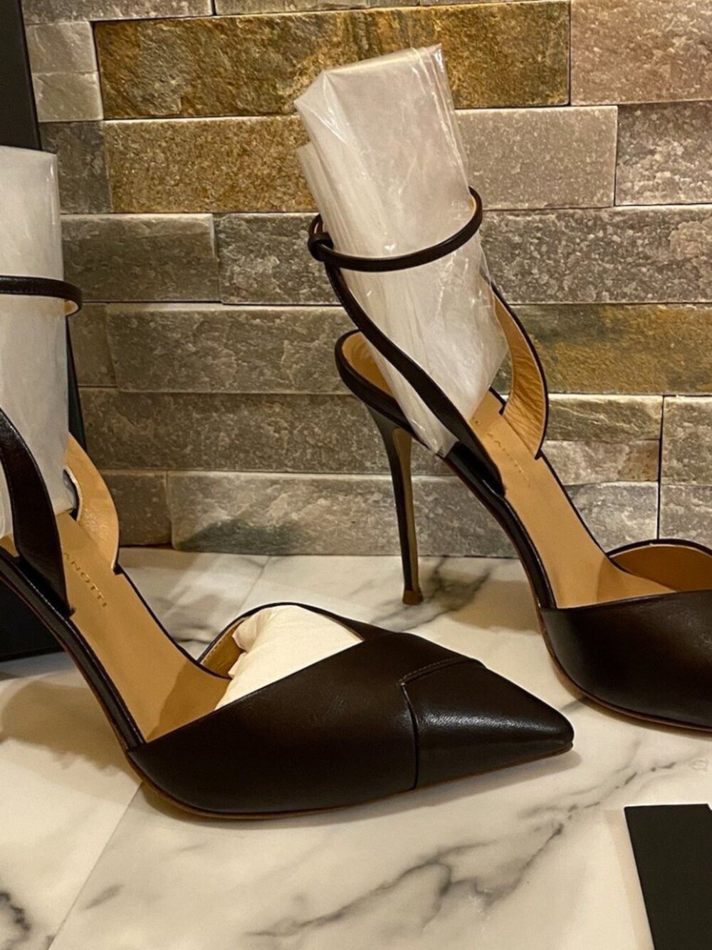 Giuseppe Zanotti Pumps Black Color - Picture 6 of 6